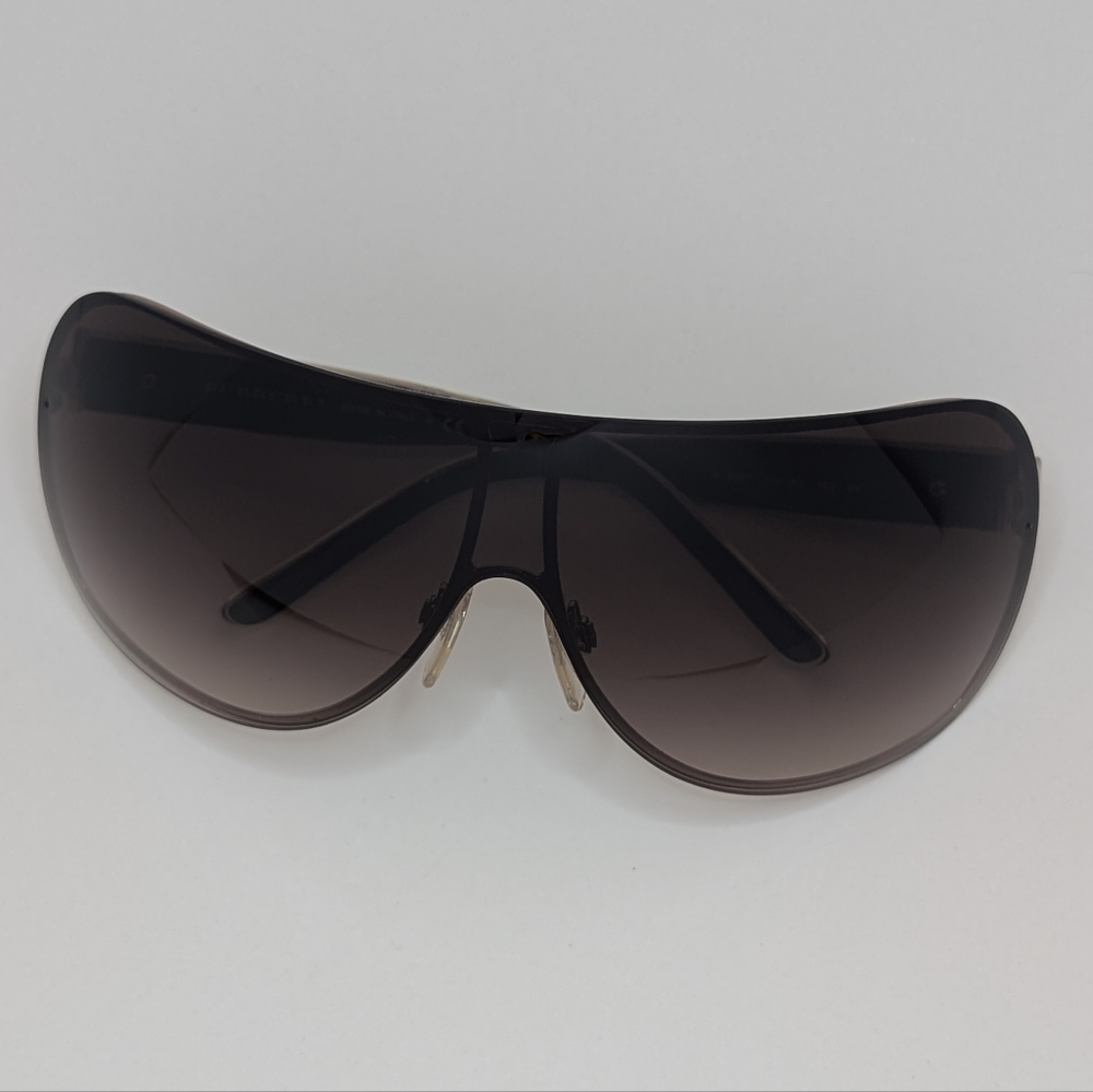 Burberry Brown Gradient Sunglasses - Picture 5 of 7